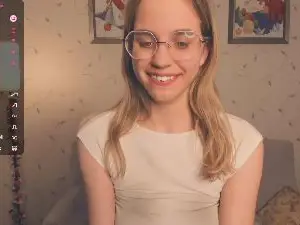 Cam4 Private Sex Chat of LynneCrust