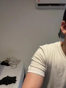 Cam4 Live Sex of MlkGato01