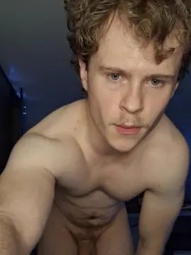 Cam4 Adult Webcams of blondyguyyy