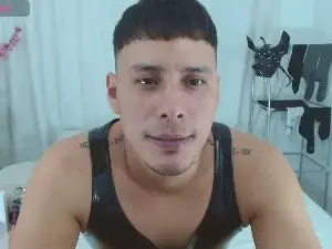Cam4 Private Sex Chat of xrockalejandro