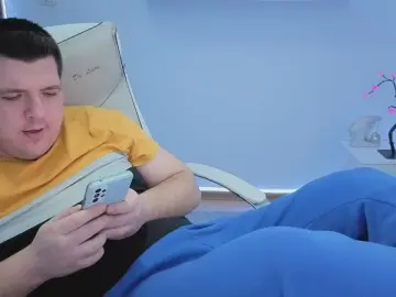 Cam4 Live Porn of Basy8