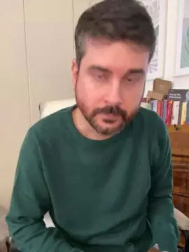 Cam4 Free Live Porn of pisellone_roma