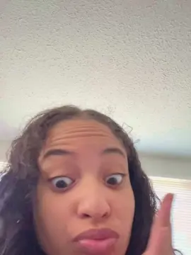 Cam4 Sex Cam of Itsreallyher