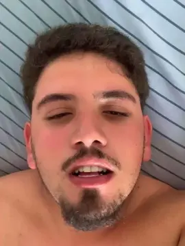 Cam4 Private Sex Chat of Bbbtro