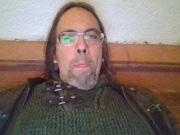 Cam4 Adult Video Chat of CigarSmokerPig