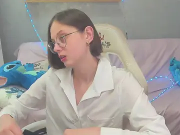 Cam4 Adult Video Chat of CharlyWills