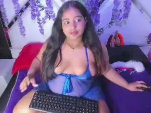 Cam4 Live Porn of Soffi_hernadez