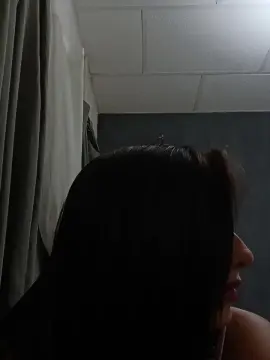 Cam4 Free Porn Cam of LolaFire