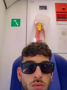 Cam4 Sex Cam of Meastroboris95