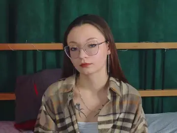 Cam4 Nude Webcam of Sara_Nunez