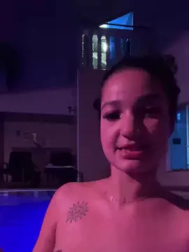 Cam4 Live Sex of pvdgiulia