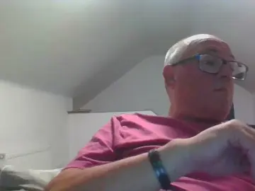 Cam4 Free Porn Cam of NaughtyGrandad