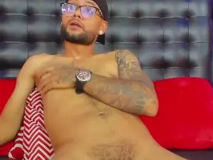 Cam4 Live Sex of Kyle_Joss30