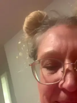 Cam4 Nude Webcam of SexDreamer50