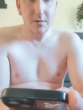 Cam4 Free Porn Cam of roy21jahre