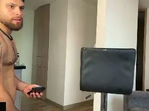 Cam4 Live Sex Cam of zoneboys_