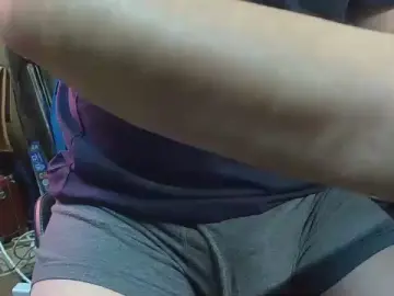 Cam4 Live Sex of tintinman321