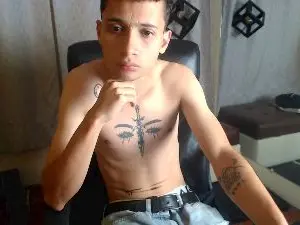 Cam4 Live Sex Cam of LucassSmithh