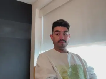 Cam4 Live Porn of camo_1991