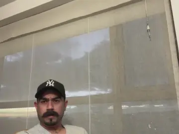 Cam4 Live Sex Cam of camo_1991