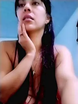 Cam4 Free Porn Cam of mamadorahotxxx