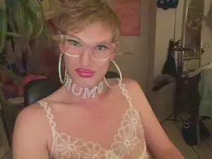 Cam4 Adult Webcams of pinkyfagyboy