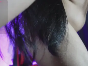 Cam4 Live Sex Cam of valkyria09