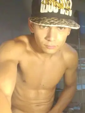 Cam4 Adult Video Chat of weedlove18