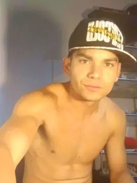 Cam4 Adult Video Chat of weedlove18