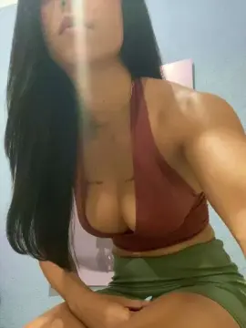 Cam4 Free Live Porn of Elamesma_