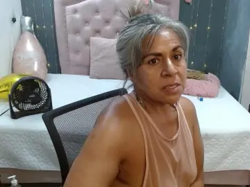 Cam4 Adult Video Chat of lalisha_96