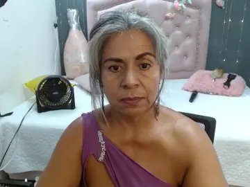 Cam4 Sex Chat of lalisha_96