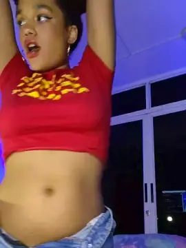 Cam4 Sex Cam of LolaDupont
