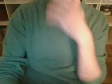 Cam4 Free Live Porn of pelleverde