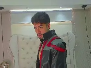 Cam4 Nude Webcam of BrunoTurnerr