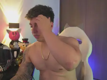 Cam4 Watch Live Sex Cams of axel_appolo