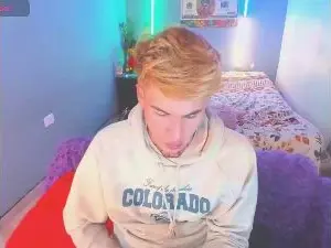 Cam4 Private Sex Chat of Latin_boysxx