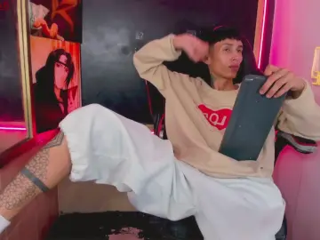 Cam4 Best live sex cam show of Daniel_deluc777