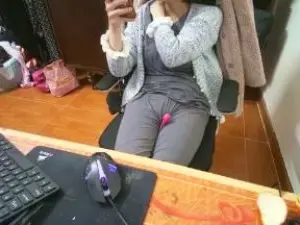 Cam4 Free Live Porn of Lee_lee000