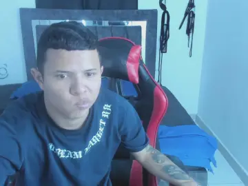 Cam4 Watch Live Sex Cams of Steven19_Latin