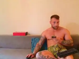 Cam4 Free Porn Cam of BoyTatto95