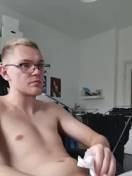 Cam4 Private Sex Chat of Aleex325