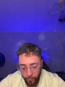 Cam4 Watch Live Sex Cams of Fabriziocarerra