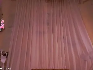 Cam4 Live Sex of ShanaOu