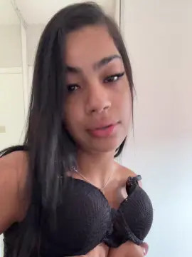 Cam4 Watch Live Sex Cams of Leh1922