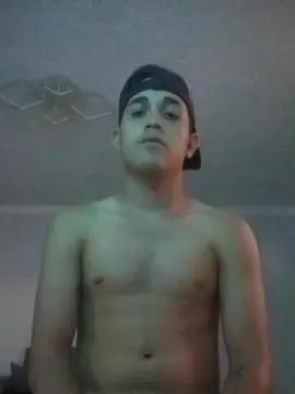 Cam4 Live Porn of Misters_pig