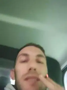 Cam4 Free Live Porn of DanieleRm3