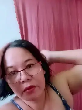 Cam4 Free Live Porn of Mystica40