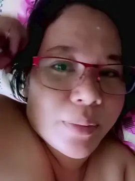 Cam4 Free Live Porn of Mystica40