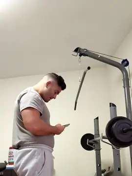 Cam4 Sex Chat of Kingbull1900